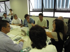 Governo sinaliza reajuste da Gratificação de Atividade de Saúde no estado do Paraná